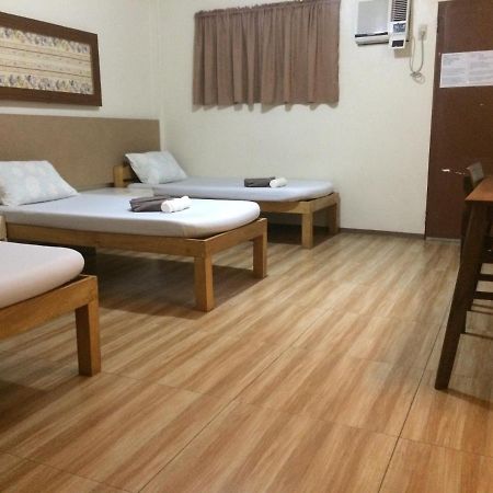 Crisfil'S Lodge Incorporated Dumaguete City Eksteriør bilde