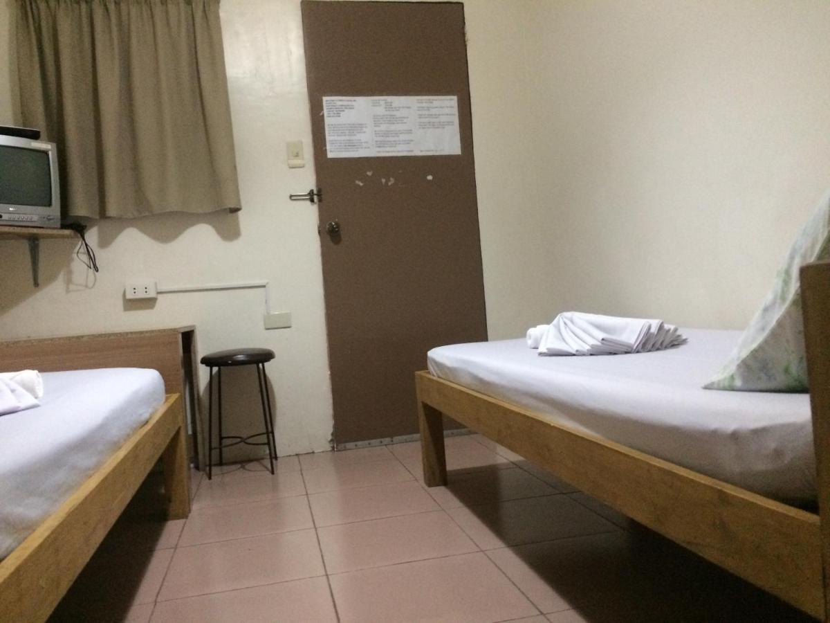 Crisfil'S Lodge Incorporated Dumaguete City Eksteriør bilde