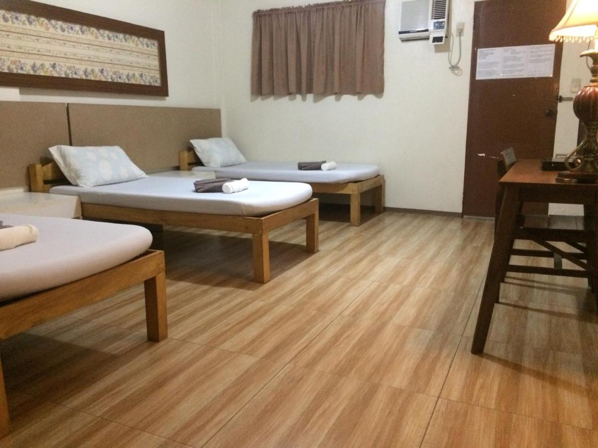 Crisfil'S Lodge Incorporated Dumaguete City Eksteriør bilde